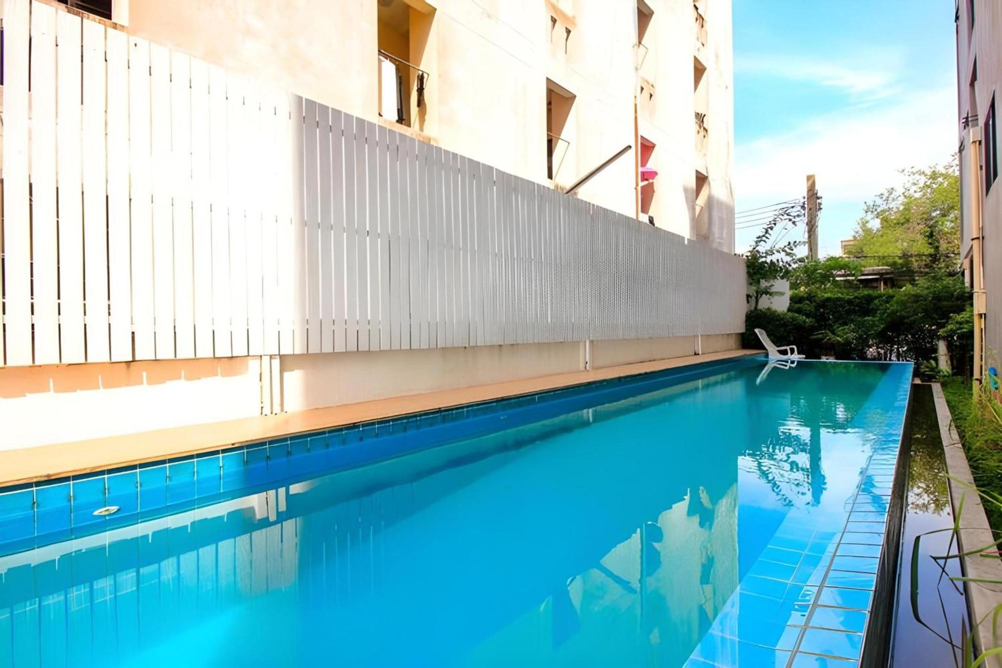 Super Oyo 427 Chill Apartment Banguecoque Exterior foto